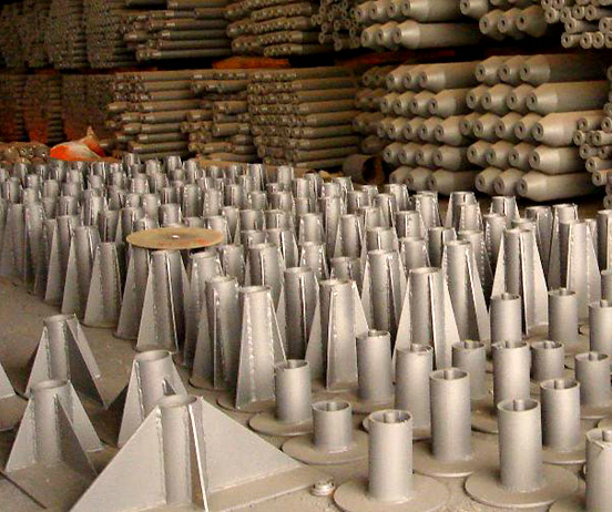 东丽钢网架支托